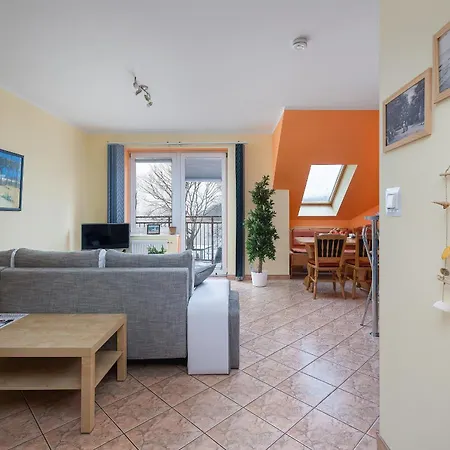 Apartment With A View Of The Bay By Noclegi Renters Dziwnow Exterior photo