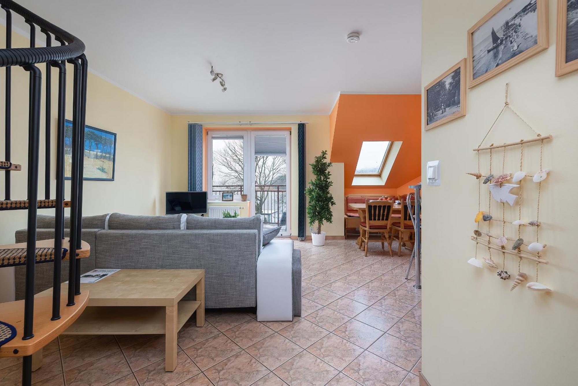 Apartment With A View Of The Bay By Renters Dziwnow