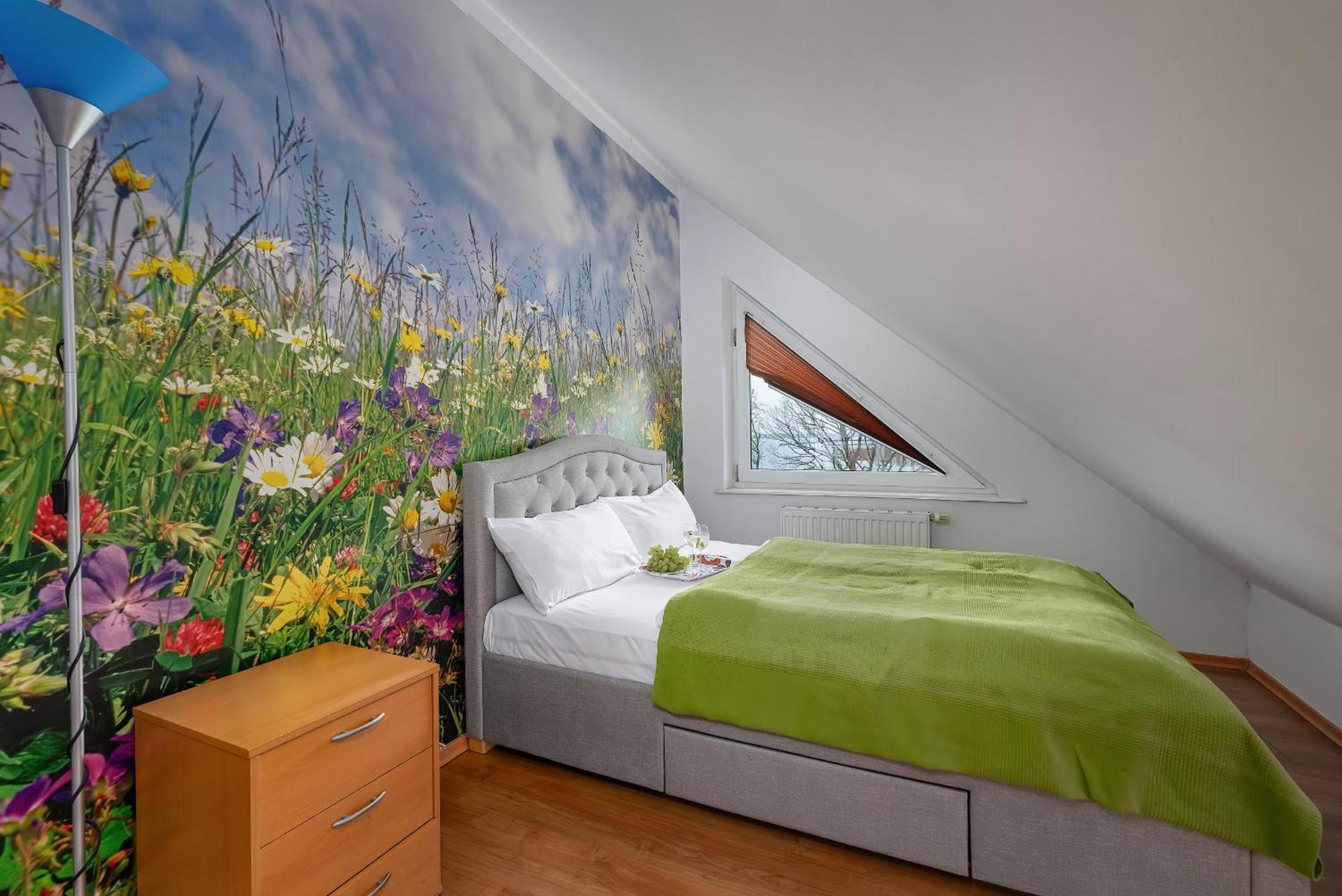 With A View Of The Bay By Renters *